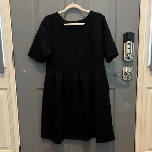 Apt. 9 Women’s black waffle-knit dress. Size XXL